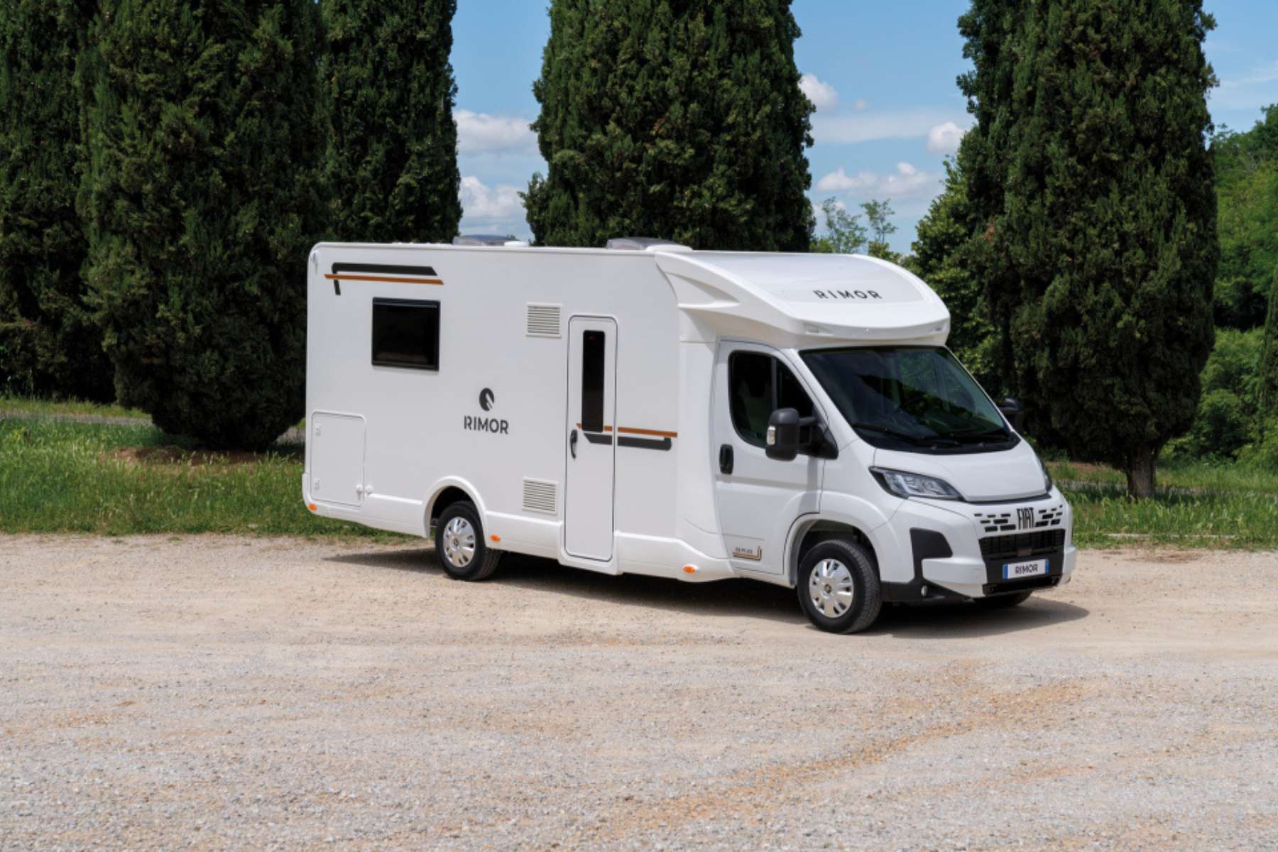 Autocaravana-rimor-sarus-69-plus-portada